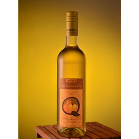 Quittenwein von Mustea (von der fränkischen Mainschleife)
