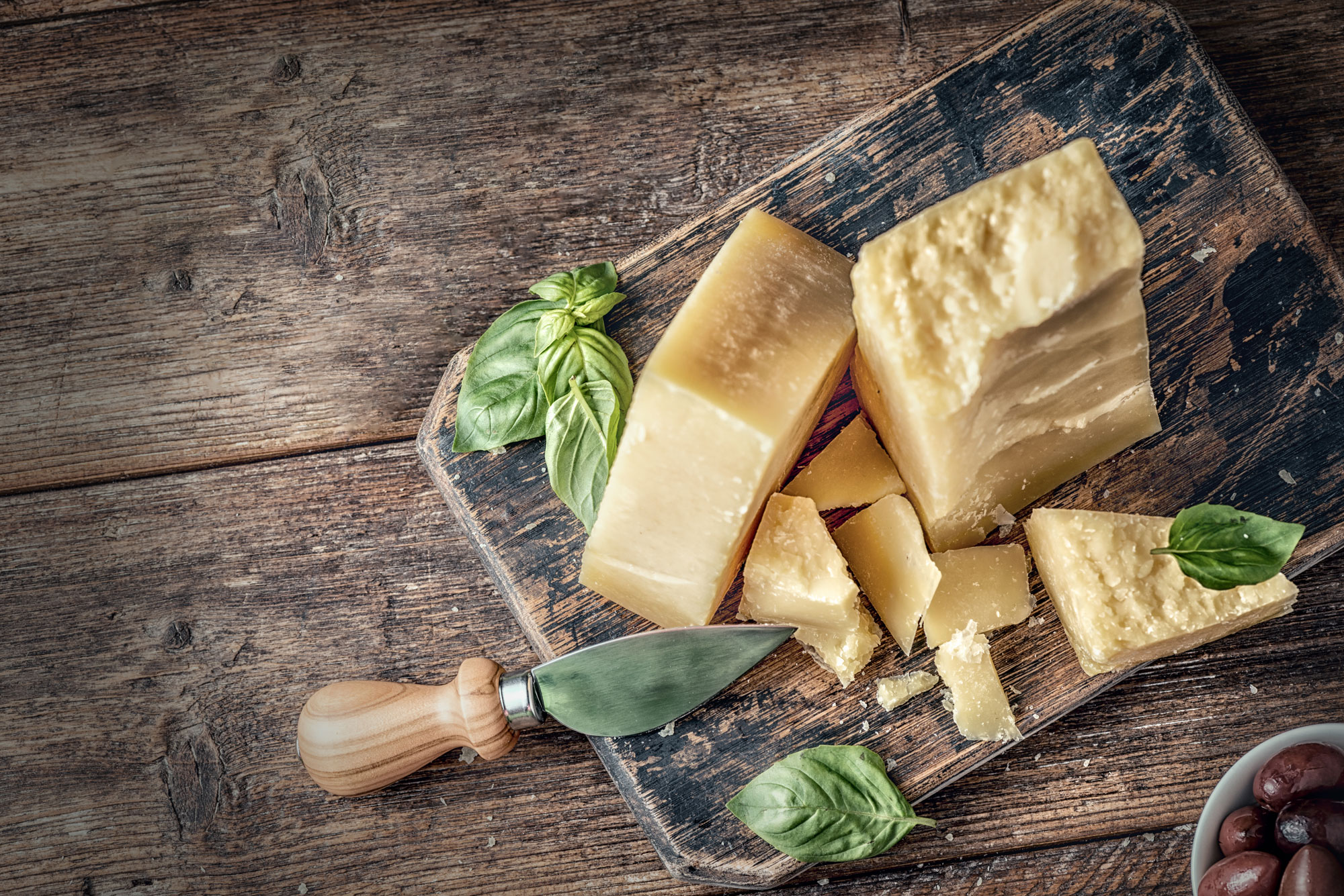Käse, Butter | Wurst, Käse, Fisch | Traditionelle Lebensmittel | TARTUFFLI
